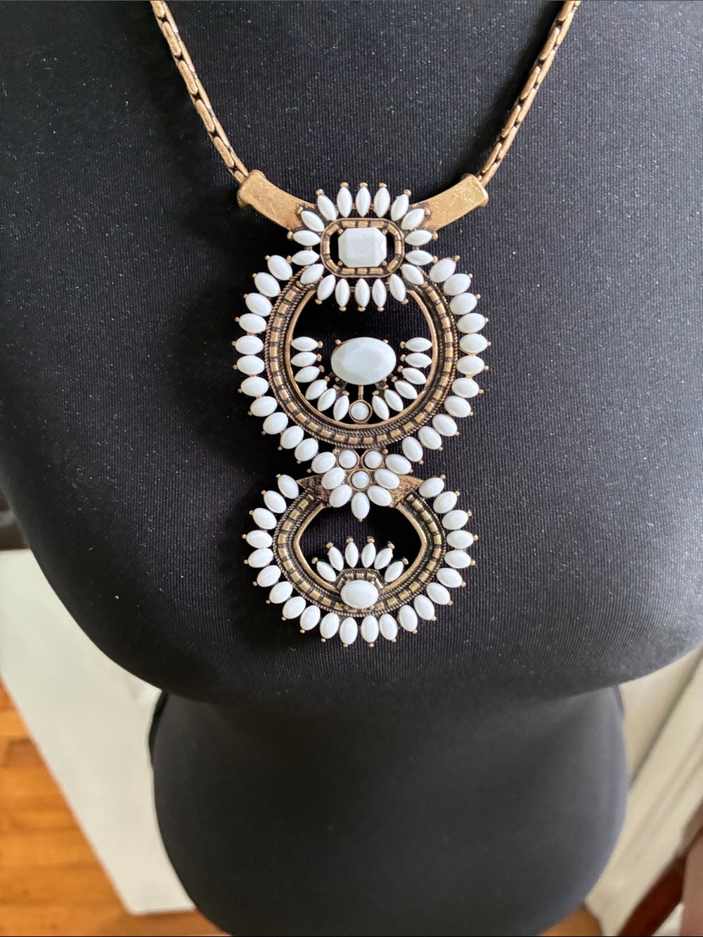 262 Stella & Dot White Beaded Triple-Drop Pendant Necklace